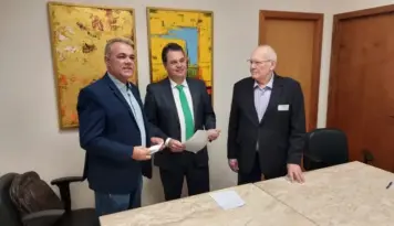 Visita institucional