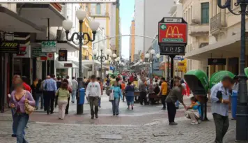 A IMPORTÂNCIA DO COMÉRCIO E DOS SERVIÇOS PARA A ECONOMIA CATARINENSE.